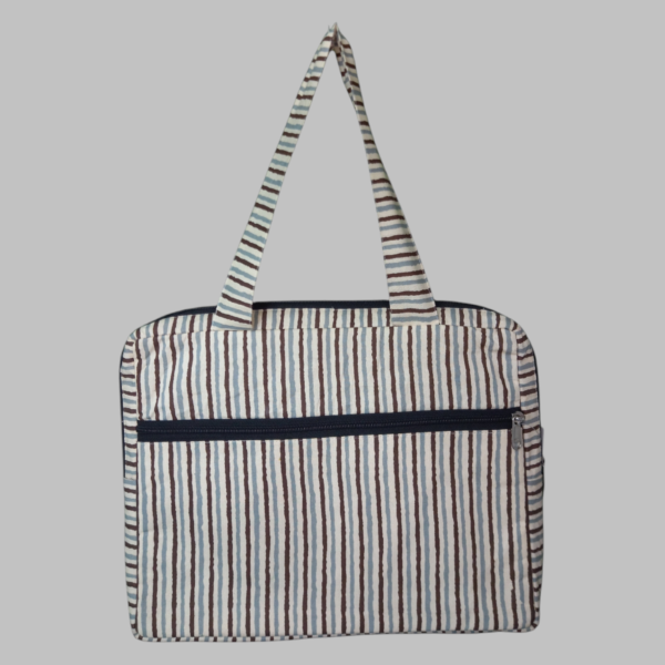 Cream Stripe Print front